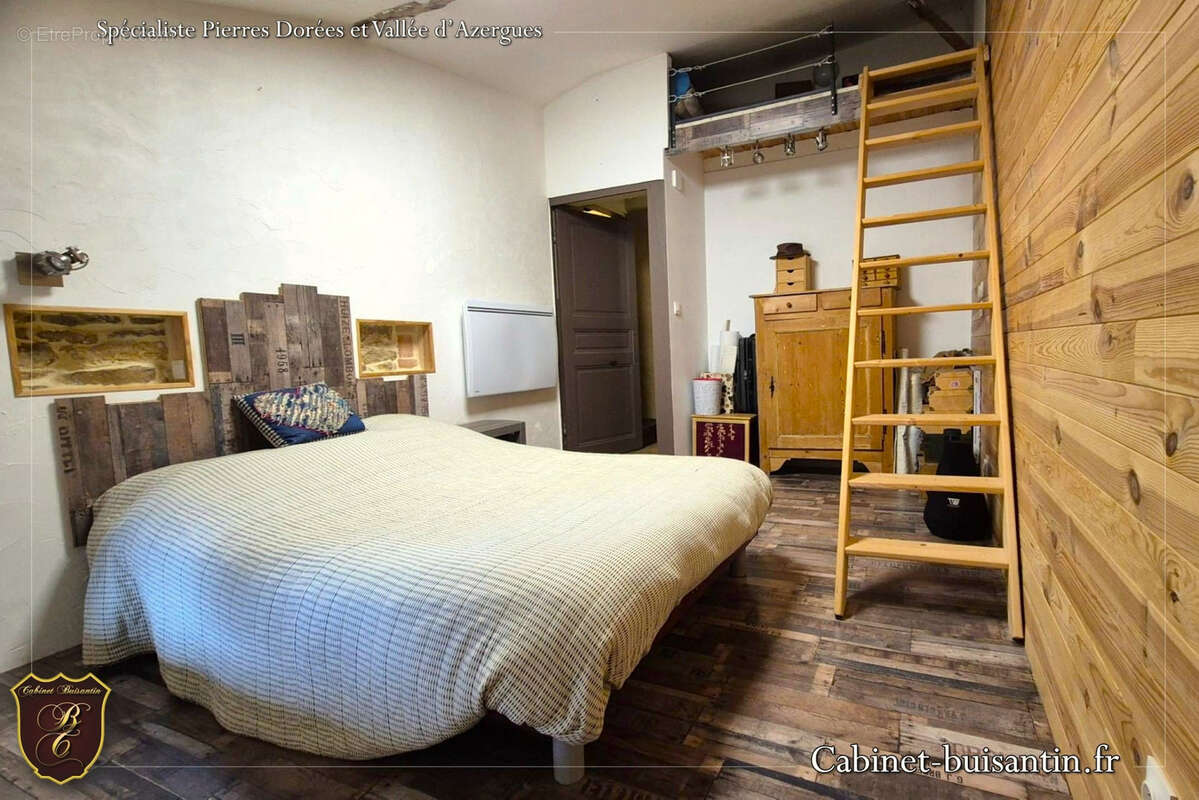 Maison à LE BOIS-D'OINGT