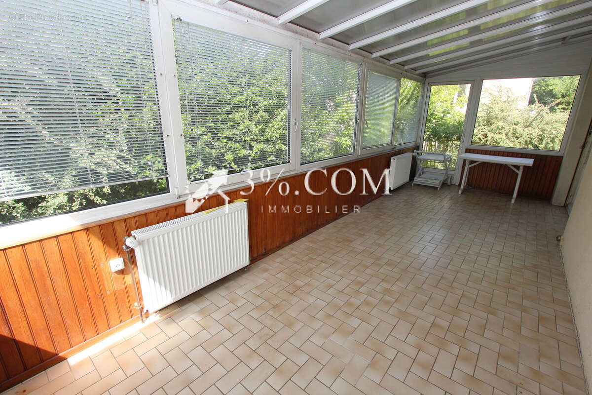 Maison 5 pièces 156 m2 - 3 chambres - Jardin - Sous-sol complet - photo 10