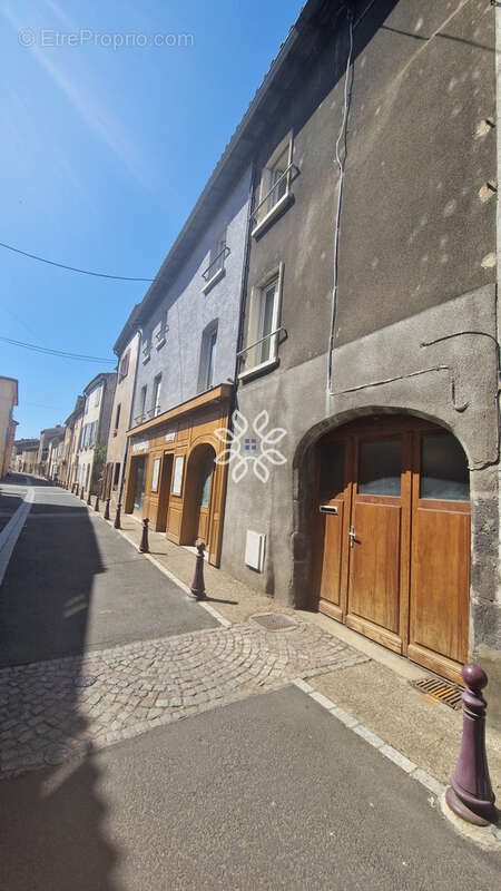 Maison à BRIOUDE