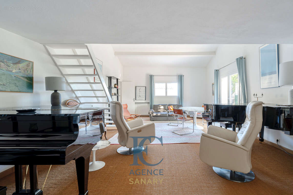 Maison à SANARY-SUR-MER