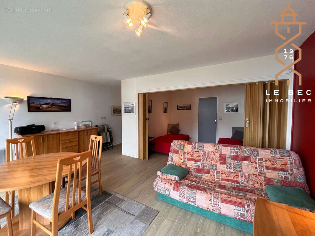 Appartement à SAINT-PHILIBERT