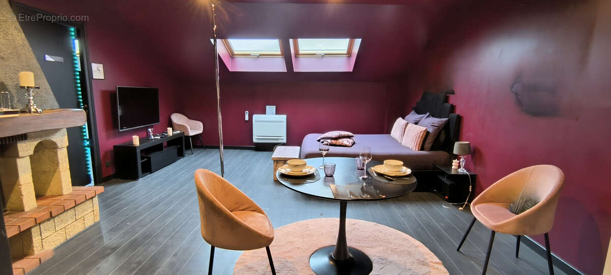 Appartement à LA VILLE-DU-BOIS