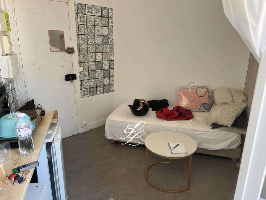 Appartement à PARIS-20E