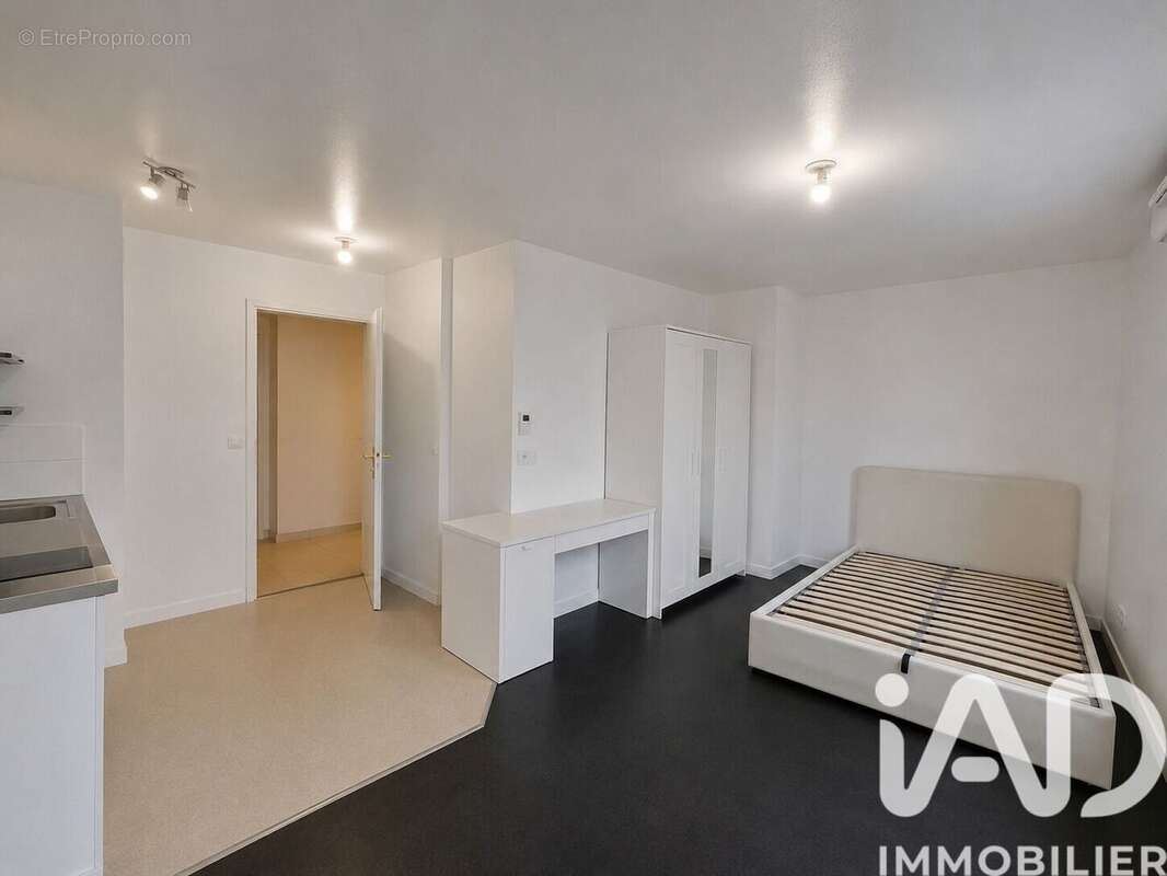 Photo 3 - Appartement à LA COURNEUVE