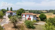 Maison à LUXE-SUMBERRAUTE