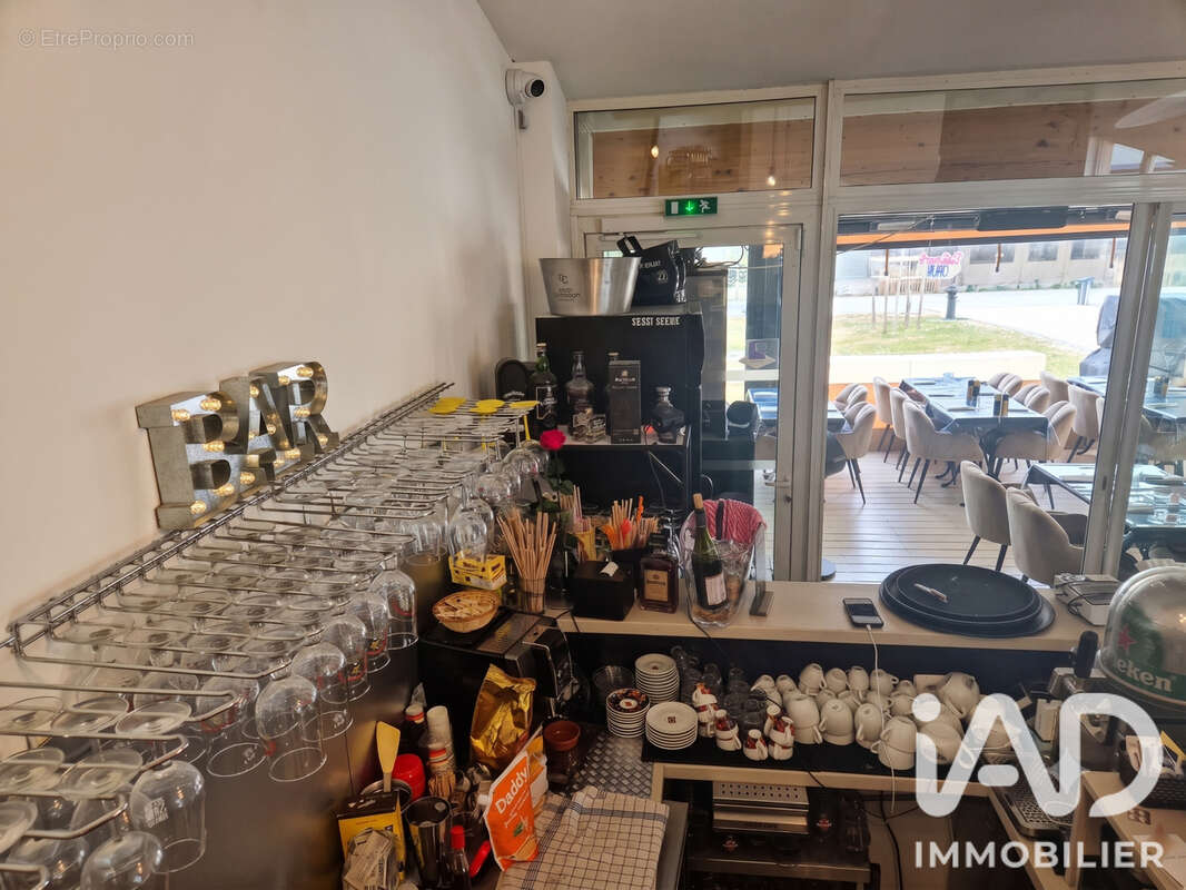 Commerce 65 m² à Aubagne  - photo 6