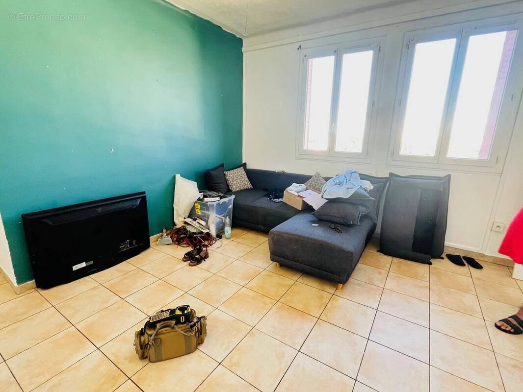 Appartement à MARSEILLE-14E