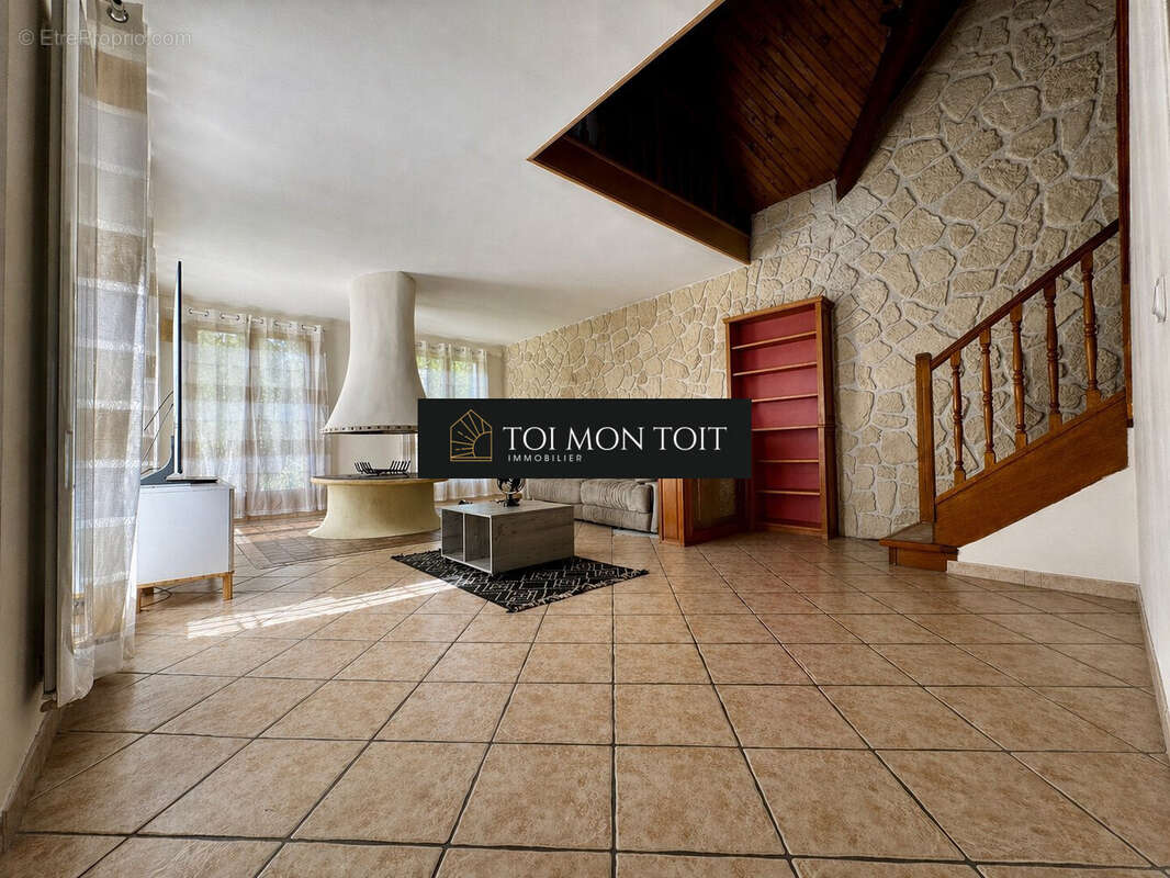 Maison 136 m² à Plailly  - photo 6