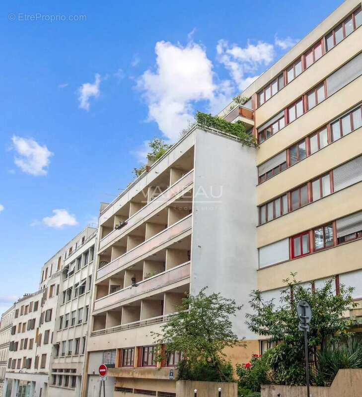 Appartement à PARIS-19E