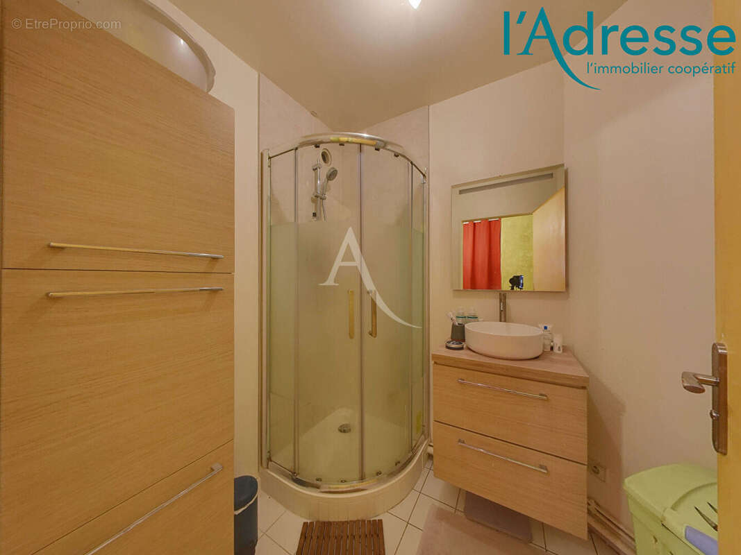 Appartement Noisy Le Grand STUDIO DE 35m² - photo 6