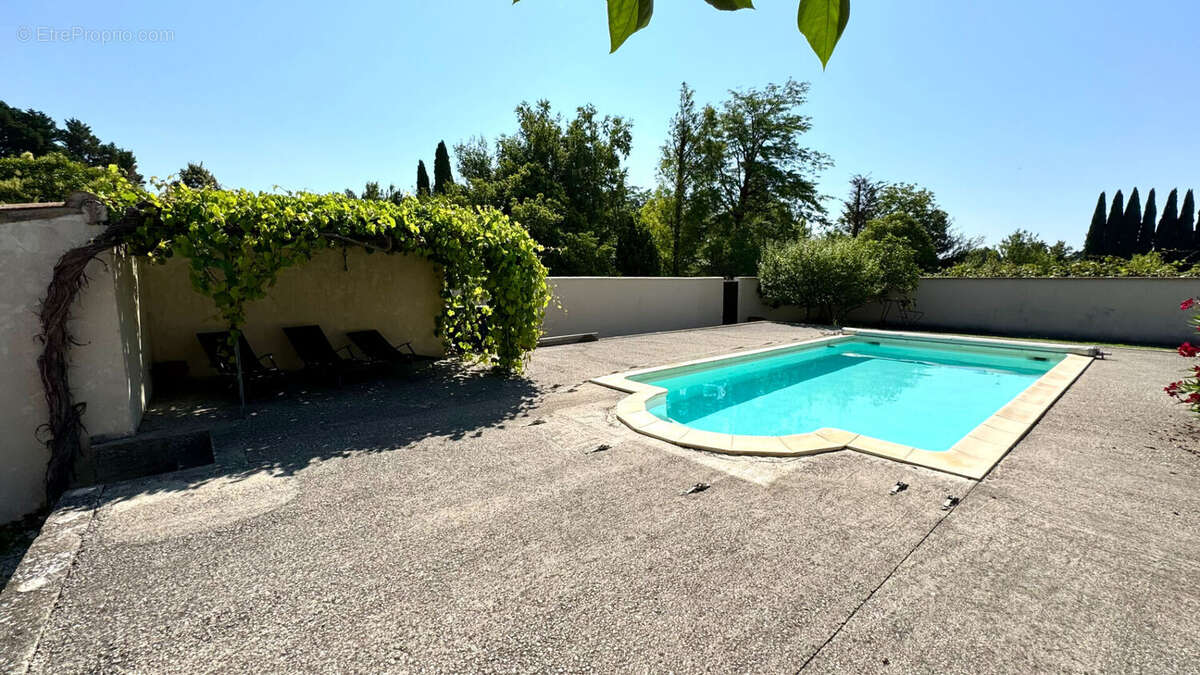 Maison à ALTHEN-DES-PALUDS