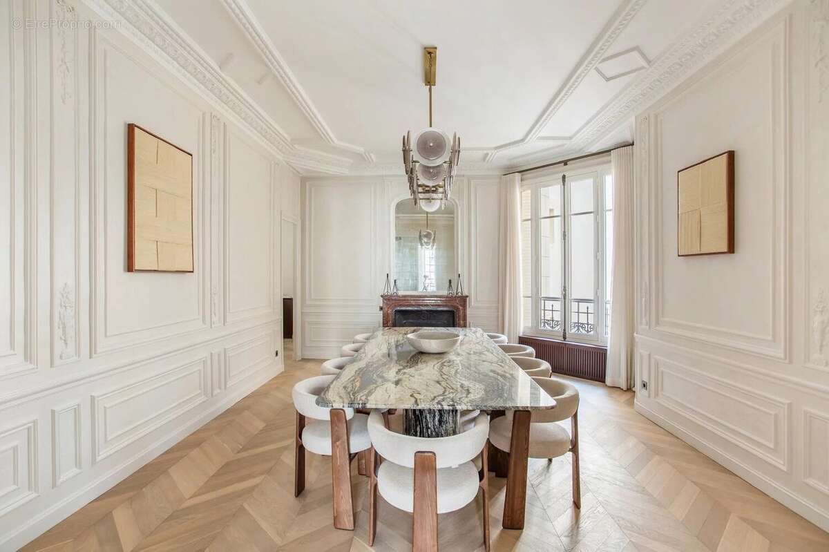 Paris XVI  Appartement 6/5 Pieces / bld Jules SANDEAU / Appartement d’Exception - photo 11