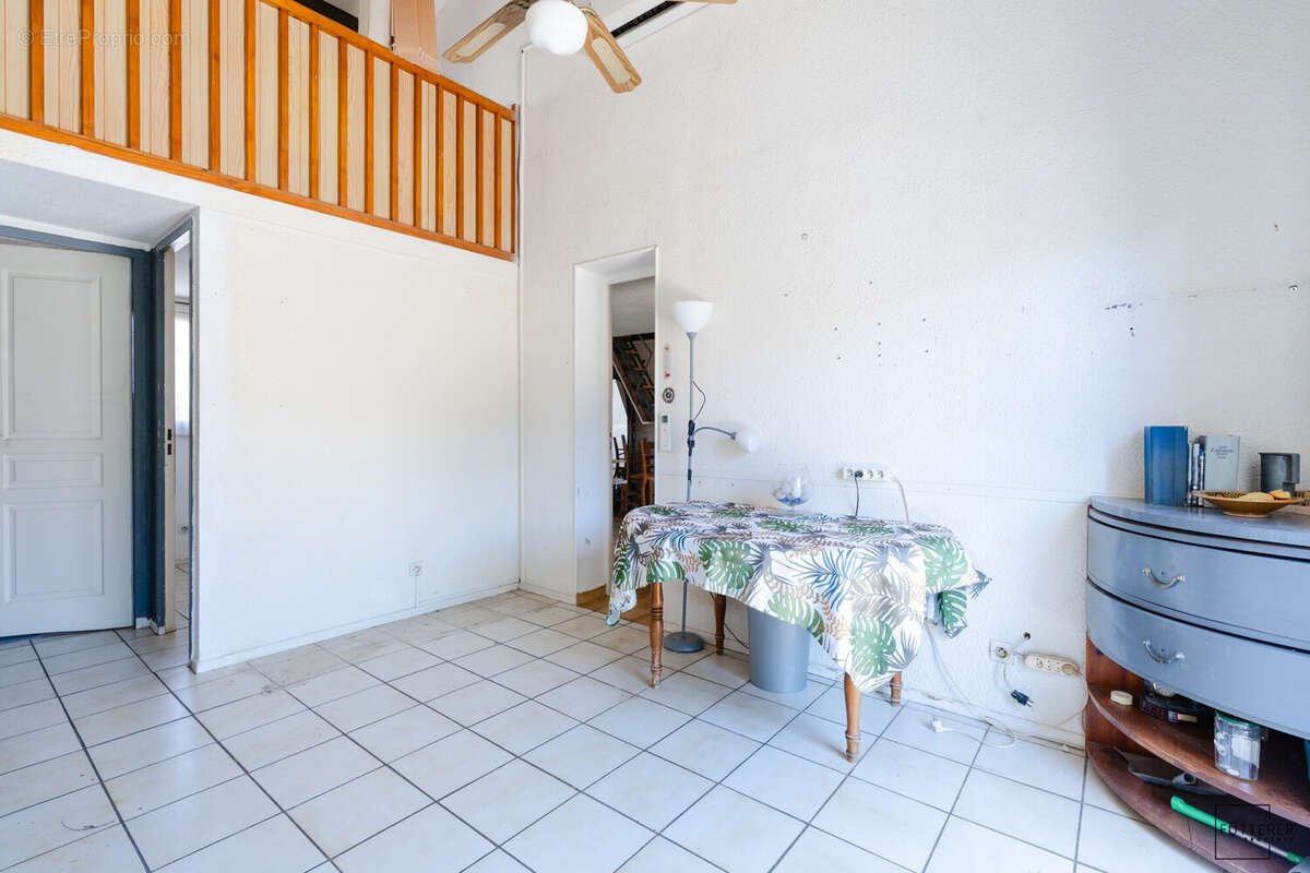 Maison à GRUISSAN