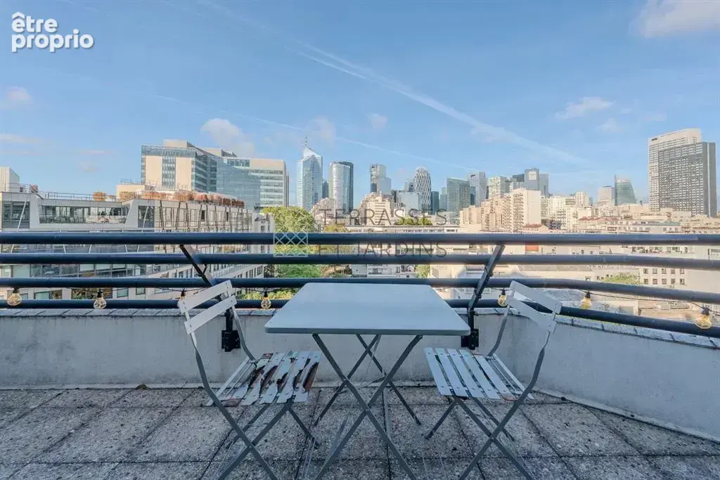 Courbevoie - Hôtel de Ville - Appartement 2p - Terrasse - photo 3