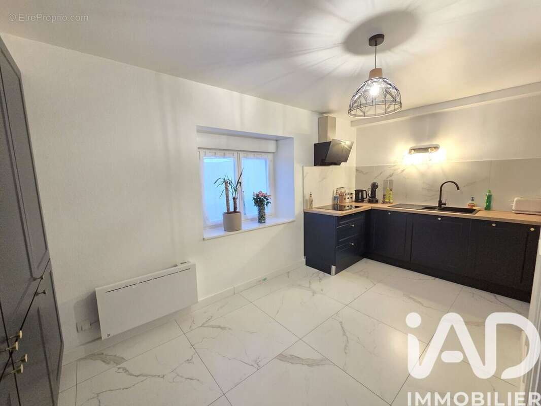 Photo 4 - Appartement à LA CHAPELLE-SAINT-LUC