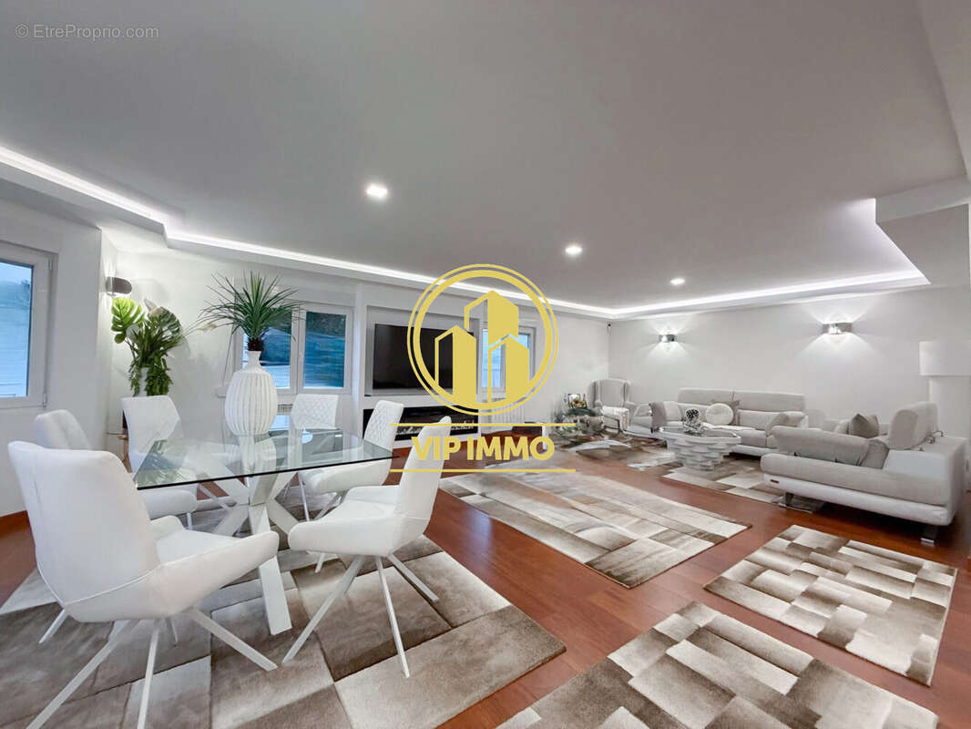 Maison à FACHES-THUMESNIL