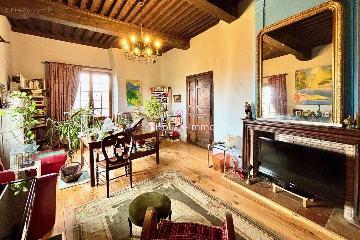 Maison à VILLASAVARY