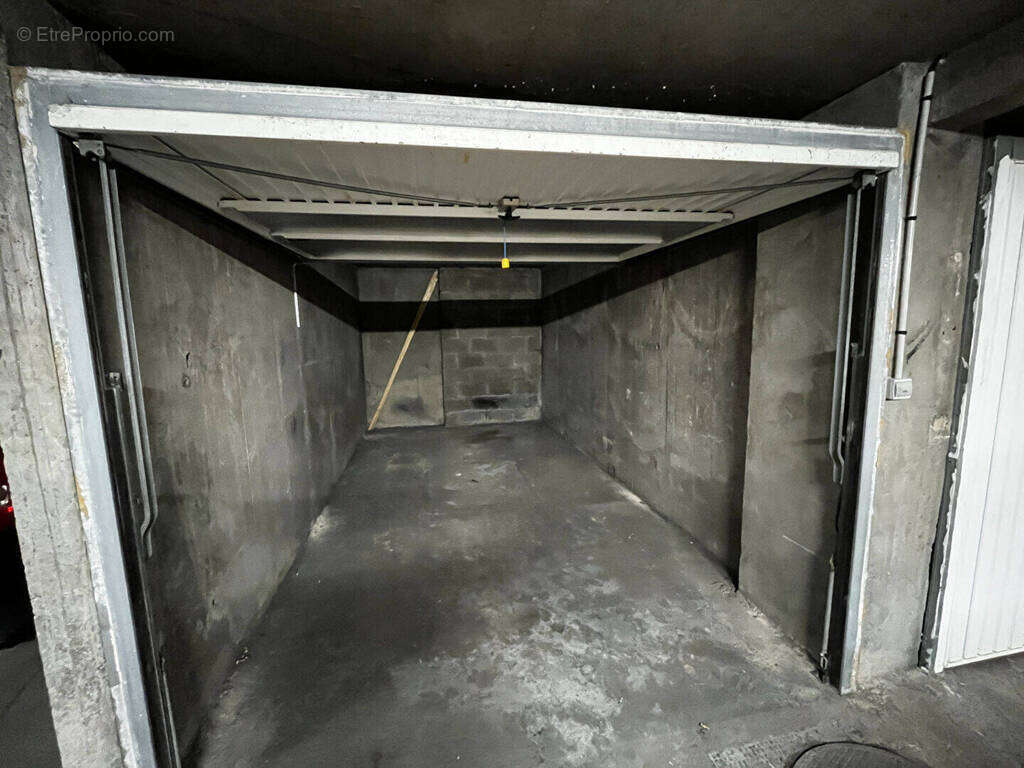 Parking à BOURGES