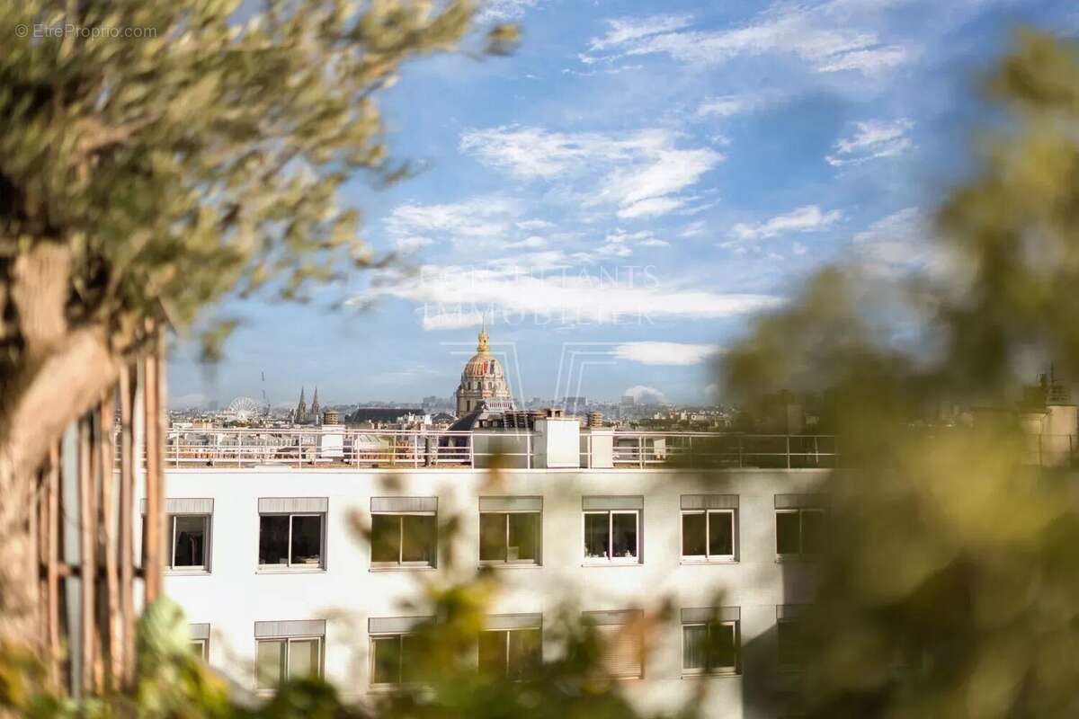 Appartement à PARIS-15E