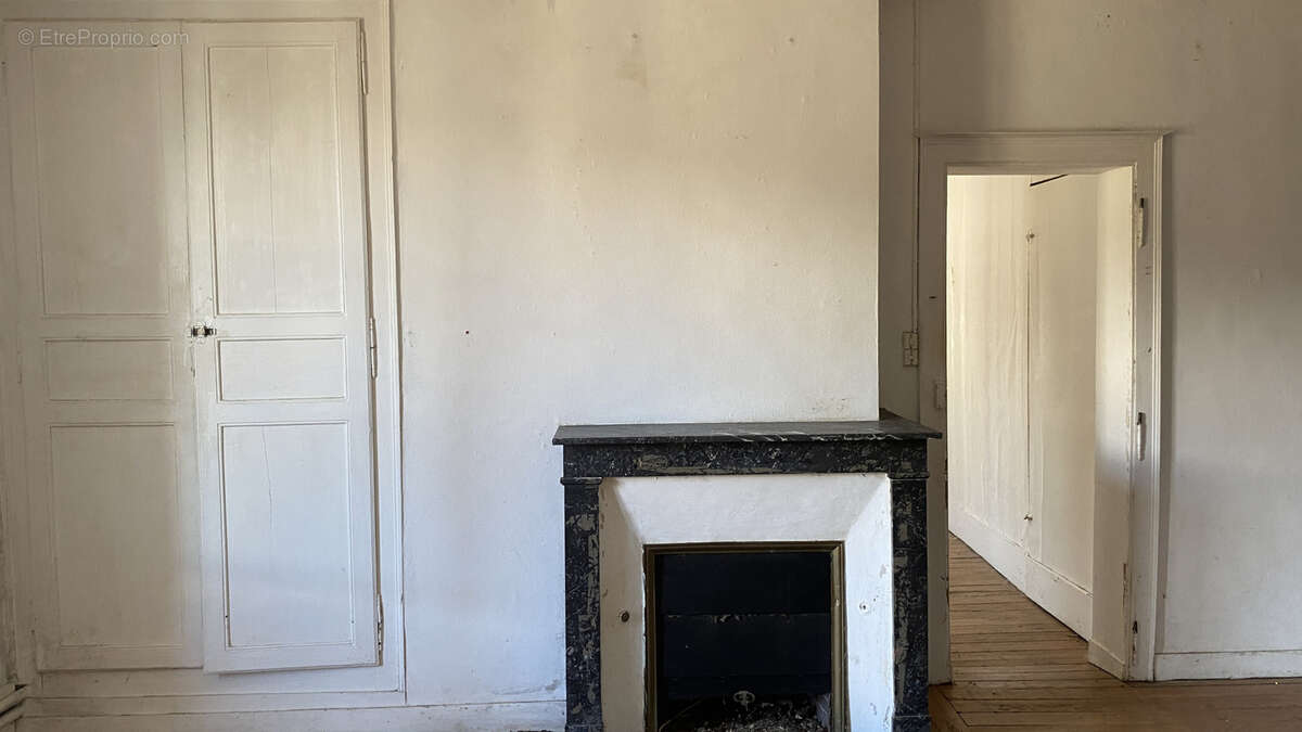 Maison à CHENNEBRUN