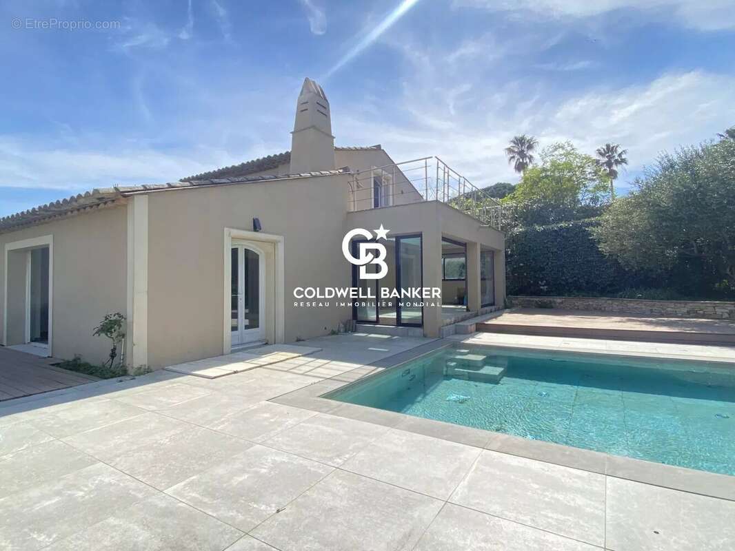 Maison à COGOLIN