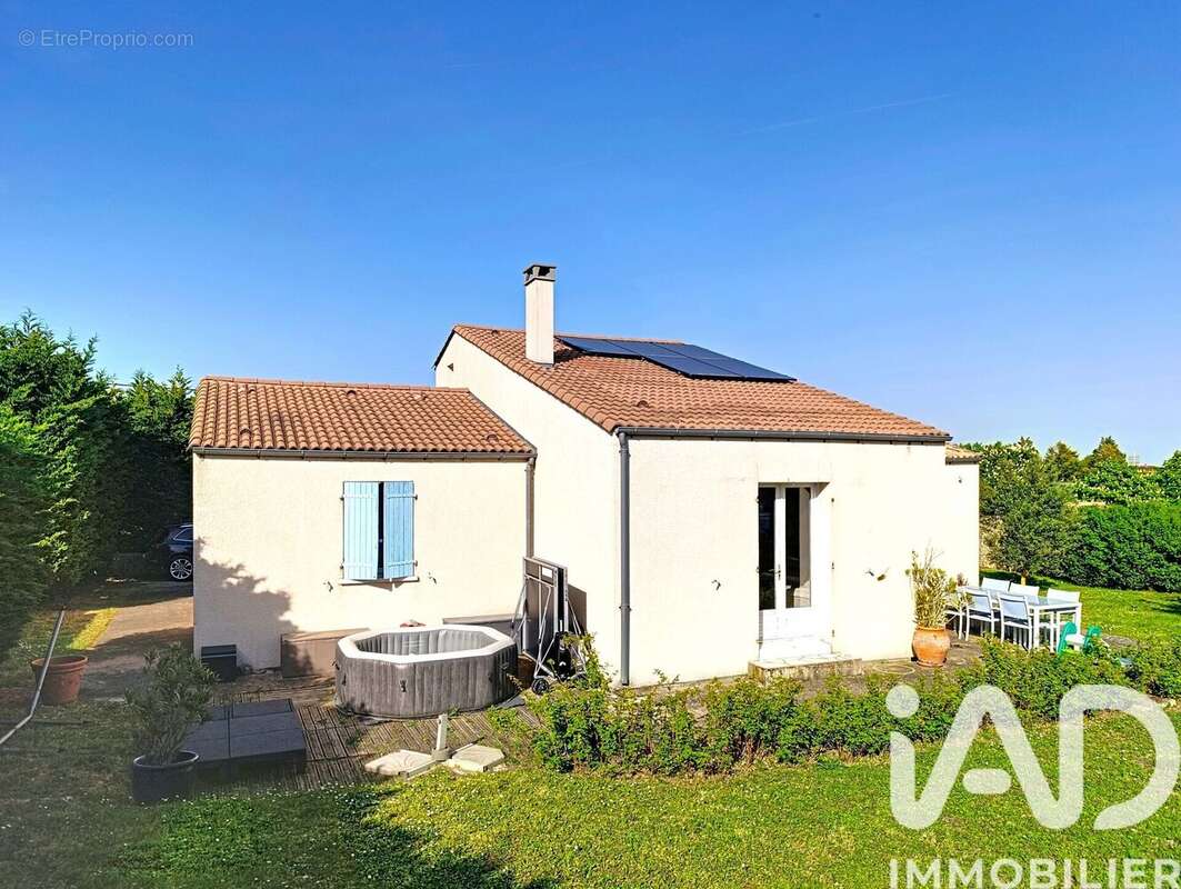 Photo 3 - Maison à SAINT-AGNANT