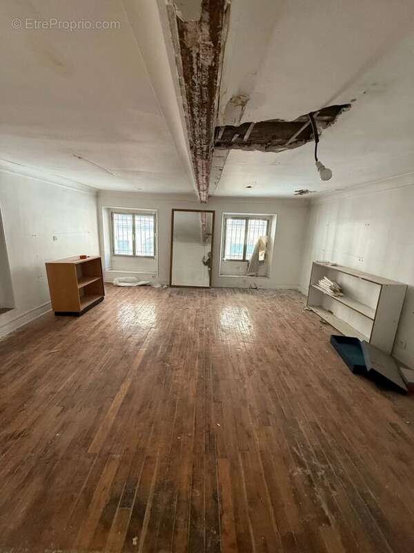 Appartement à PARIS-8E