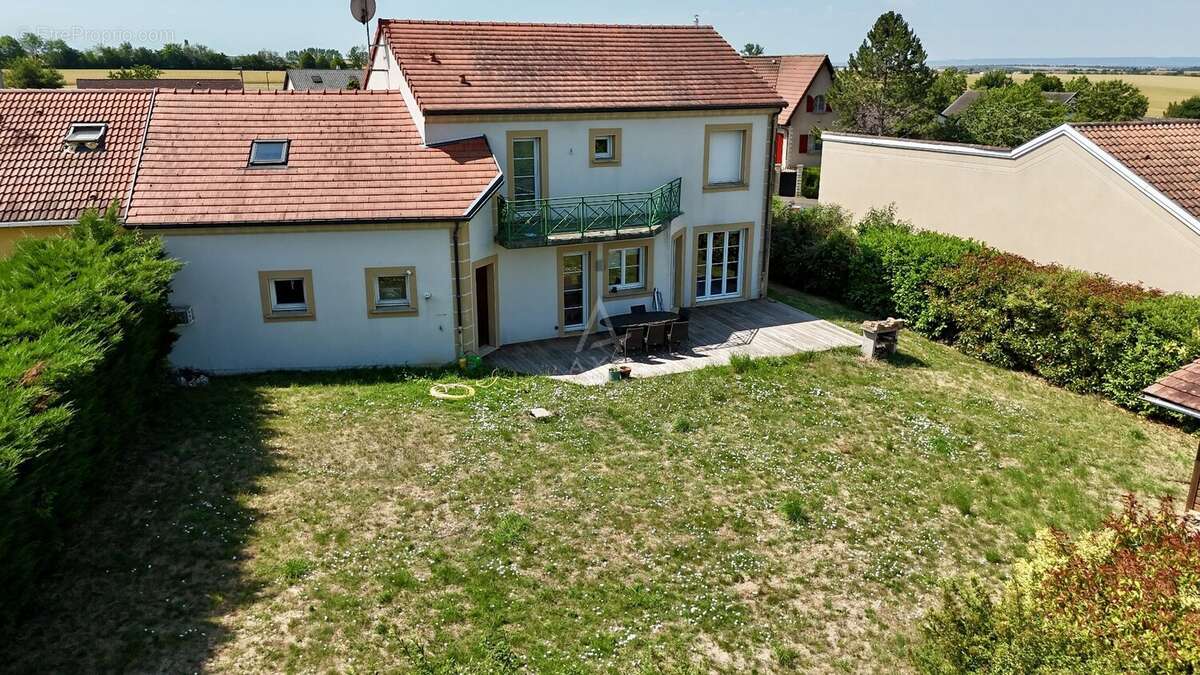 Maison à DONCOURT-LES-CONFLANS
