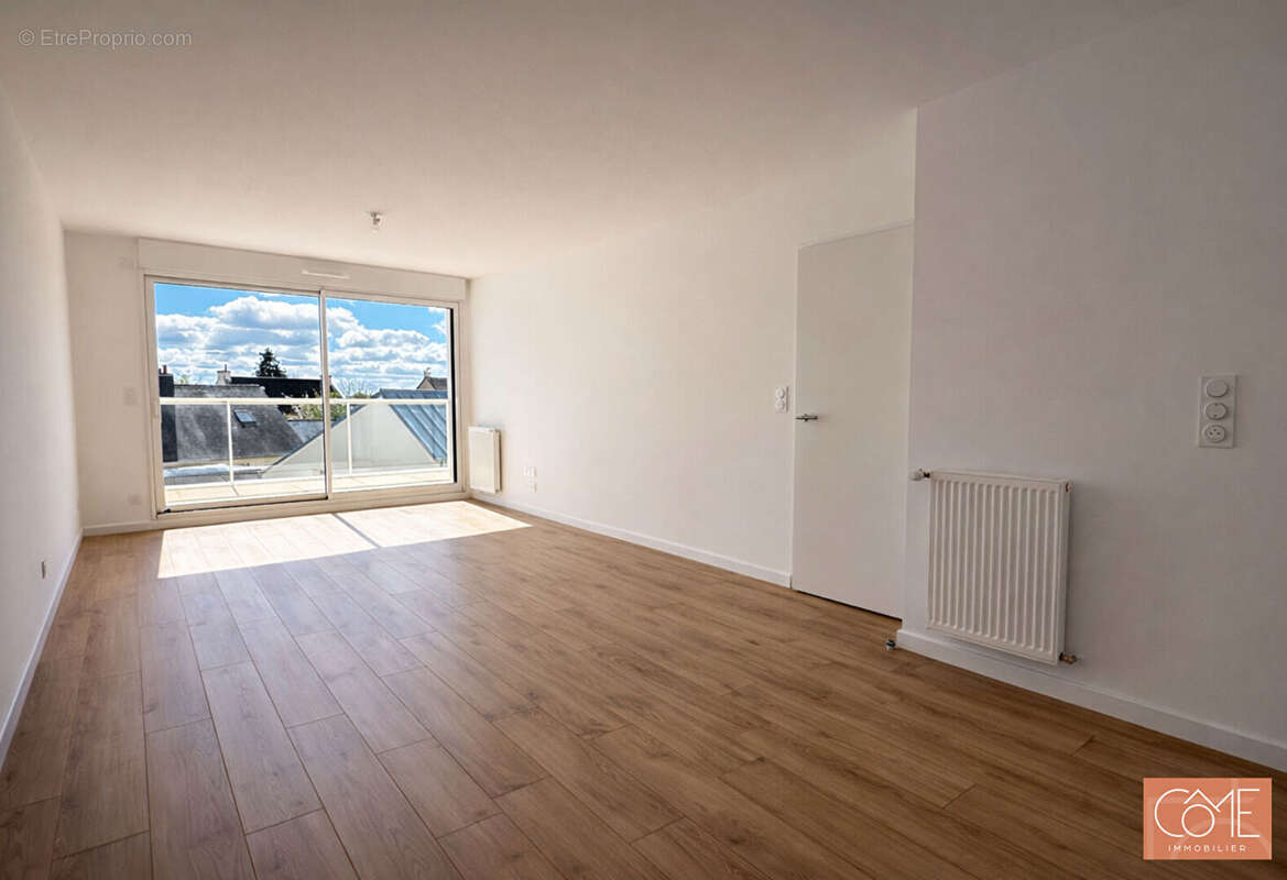 Appartement à LA CHAPELLE-DES-FOUGERETZ