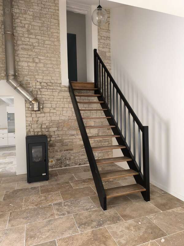 Maison 84 m² à Couture-D'argenson  - photo 4