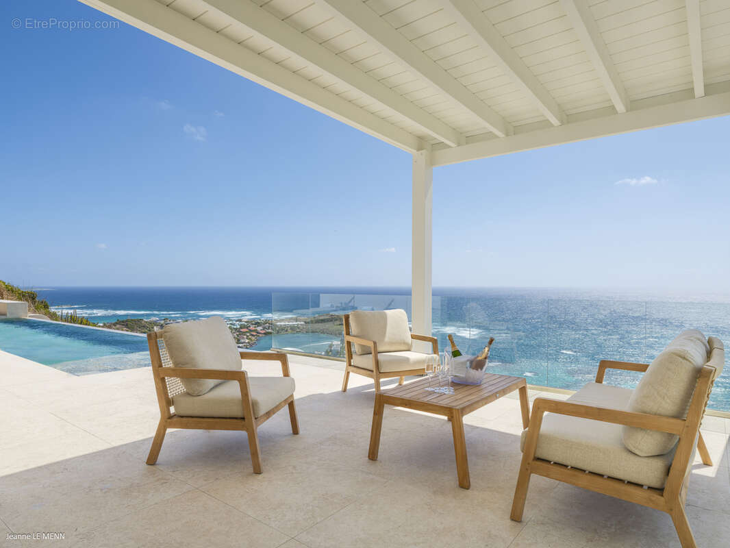 villa 3 chambres Oysrer pound superbe vue mer et St Barth - photo 7