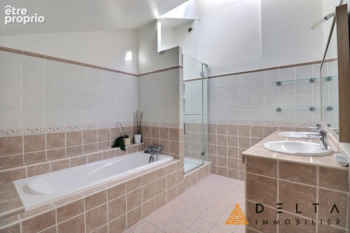 Maison Neyron 132 m² sur parcelle de 225 m² - photo 13