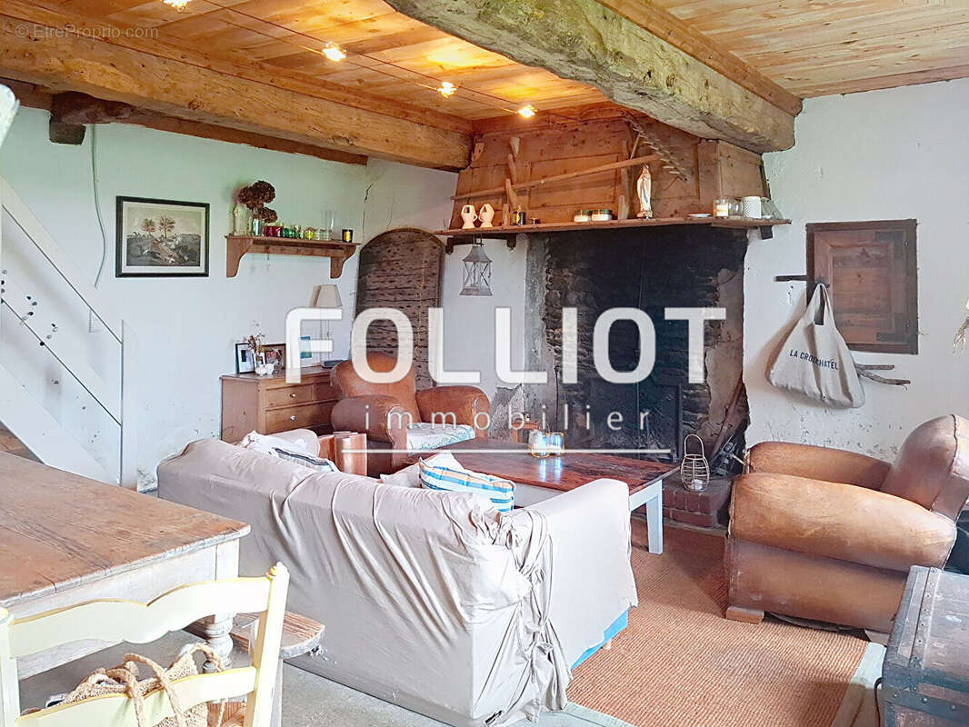 Maison à BEAUCHAMPS