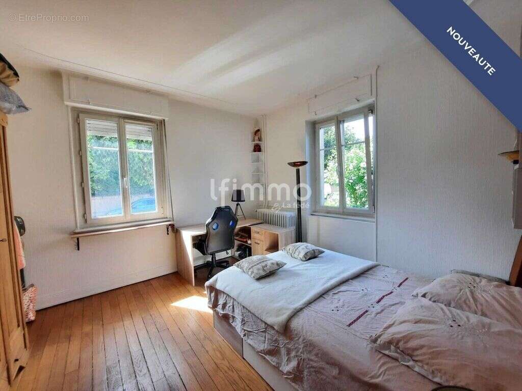Maison bourgeoise 200m² avec jardin, 7pcs, 5 chambres - photo 10