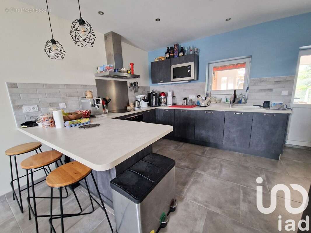 Photo 4 - Maison à MARCILLY-EN-VILLETTE