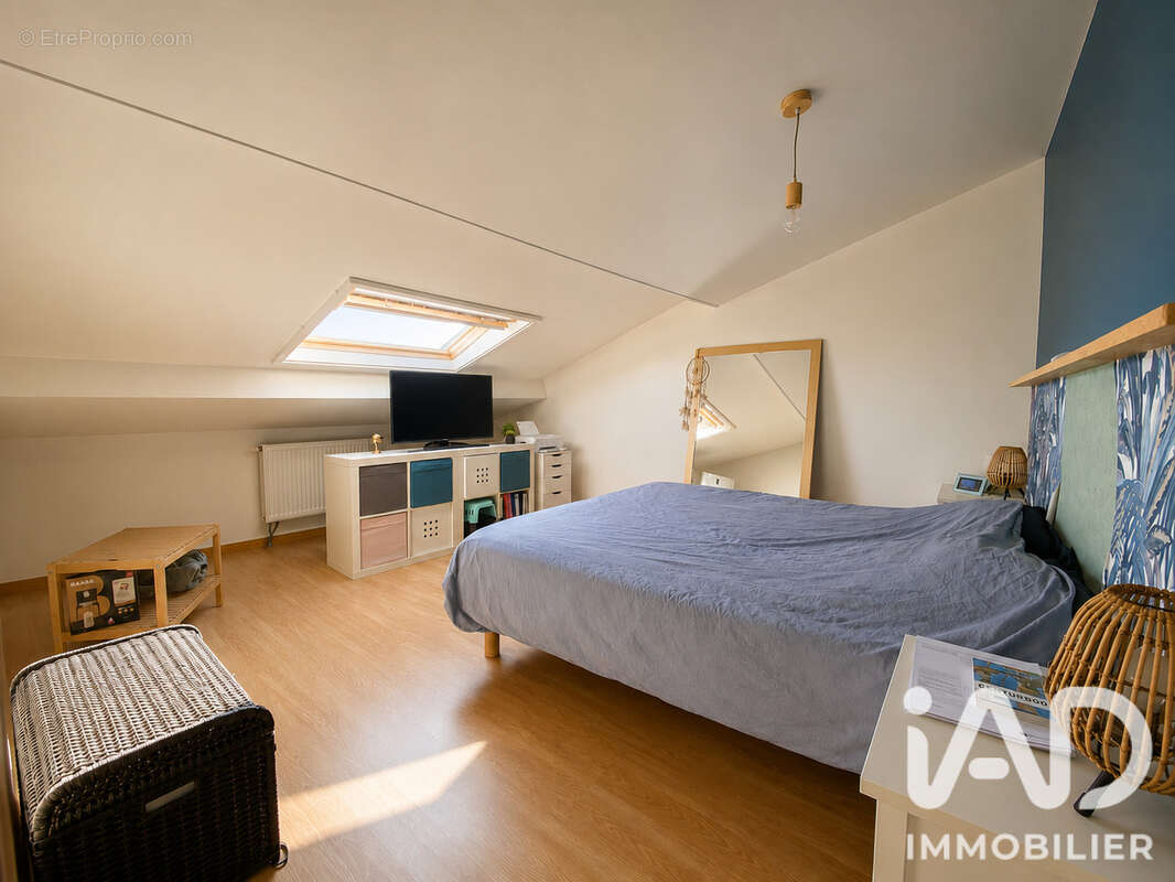 Maison 120 m² à Saint-Quentin  - photo 6