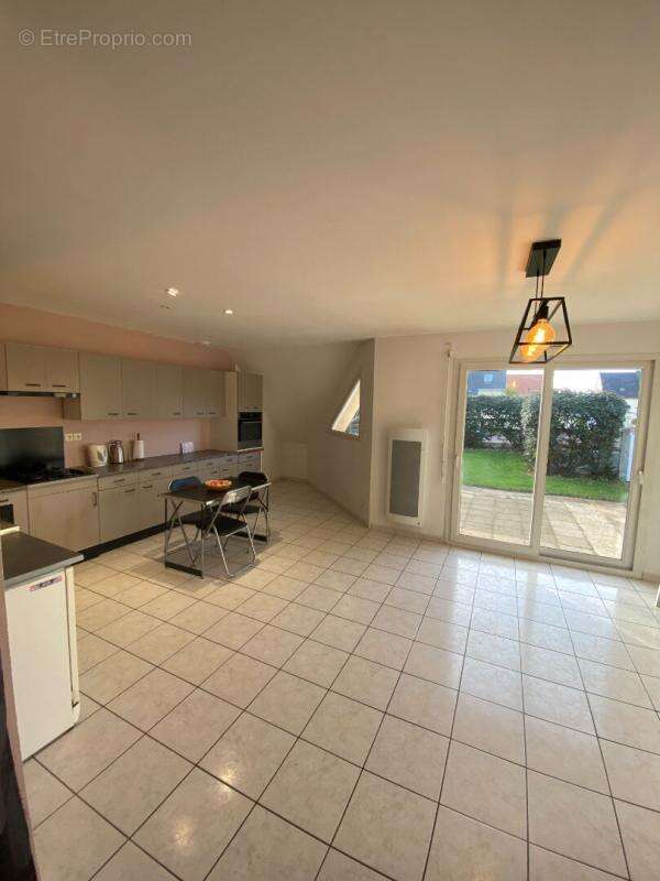 Maison à COURSEULLES-SUR-MER