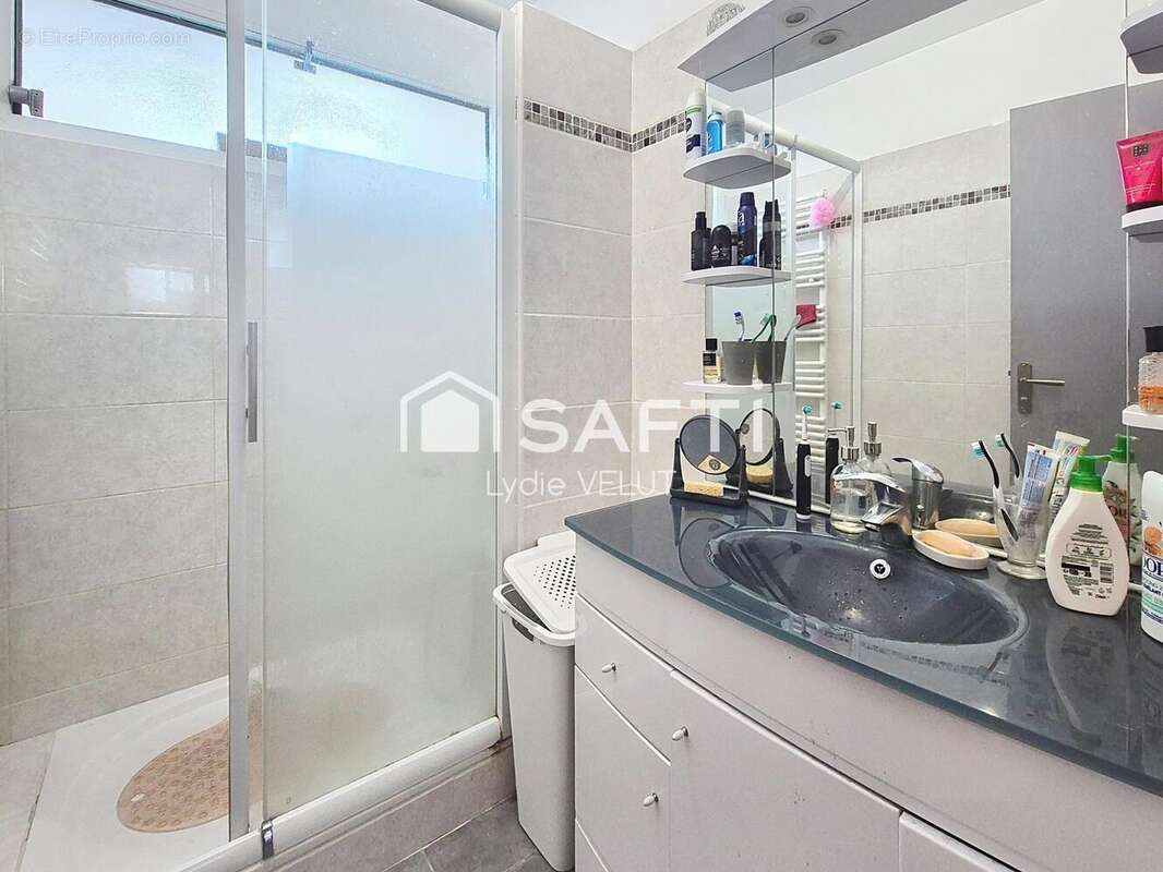 Photo 5 - Appartement à SALON-DE-PROVENCE