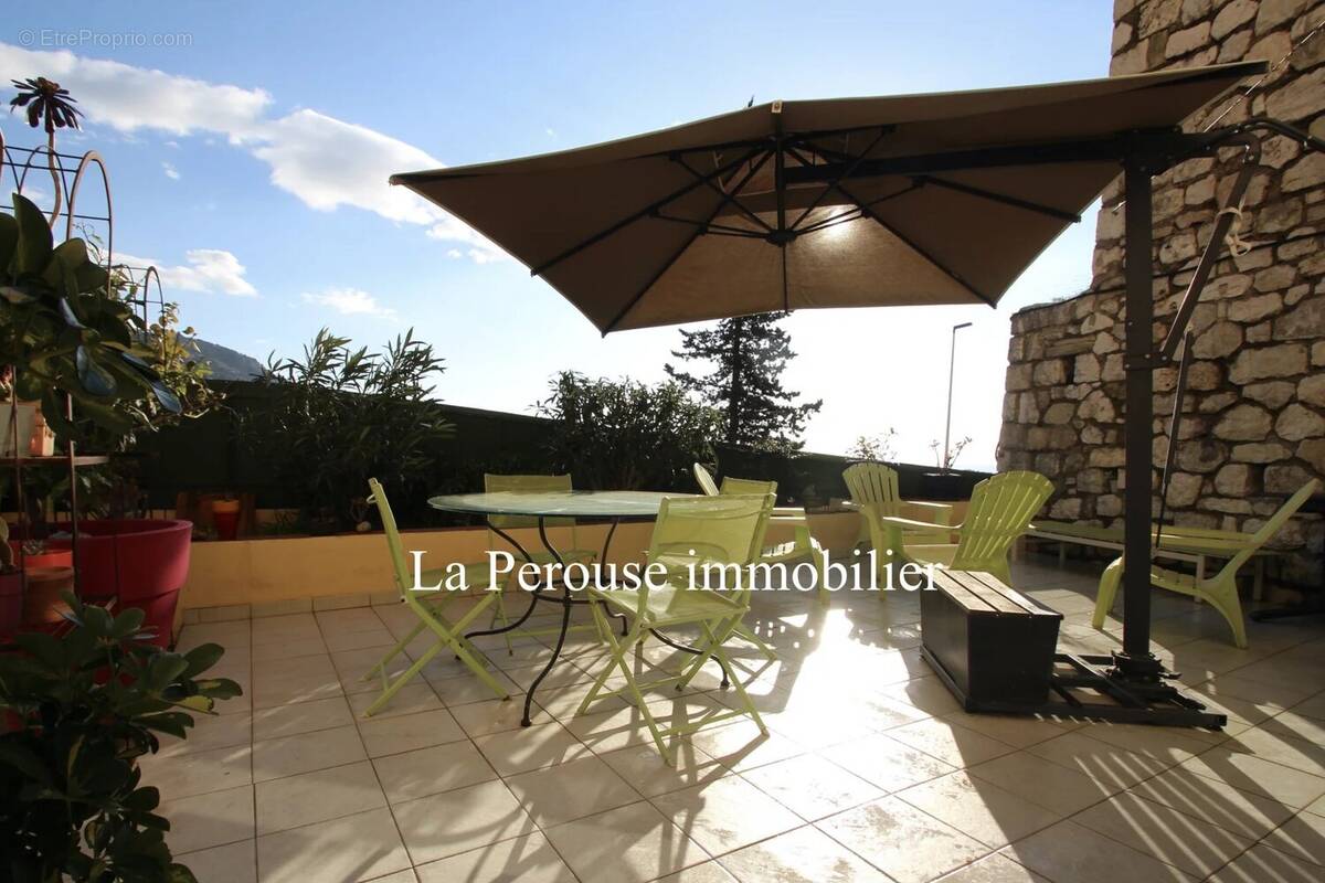 Appartement à VILLEFRANCHE-SUR-MER