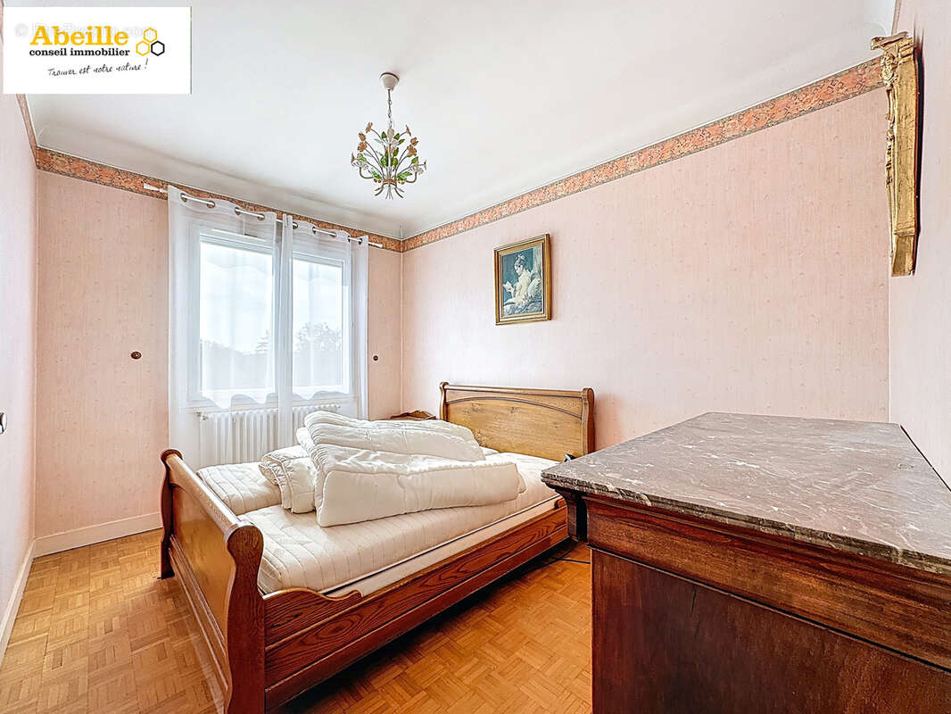 Maison à SAINT-CHERON