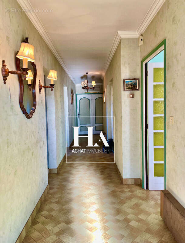 Maison à SAINT-PRIVAT