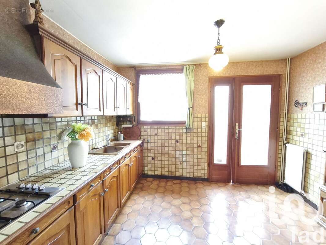 Photo 4 - Maison à CREPY-EN-VALOIS