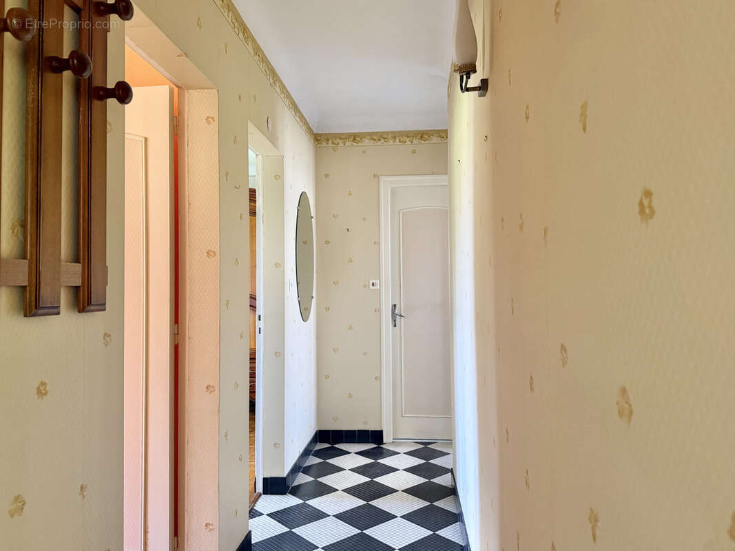 Maison à BOUGUENAIS