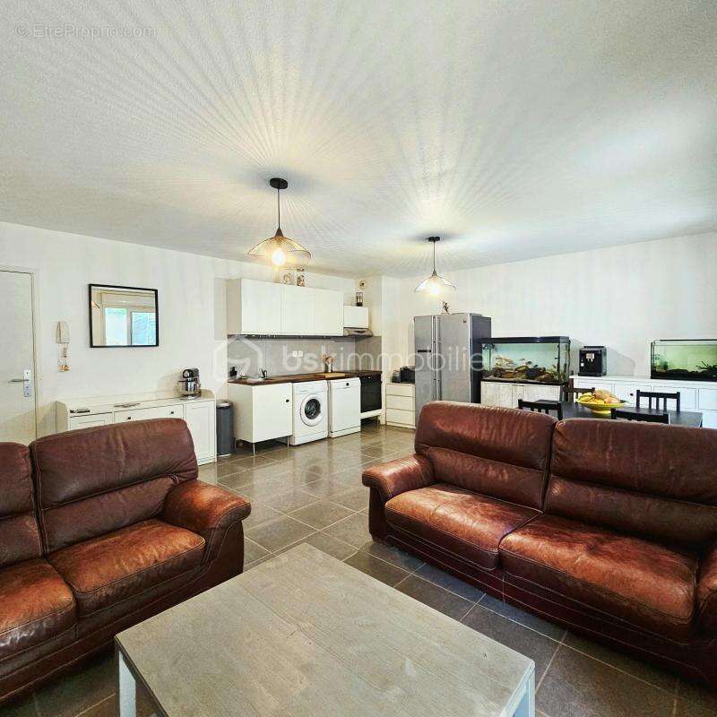 Appartement à MARSEILLE-11E