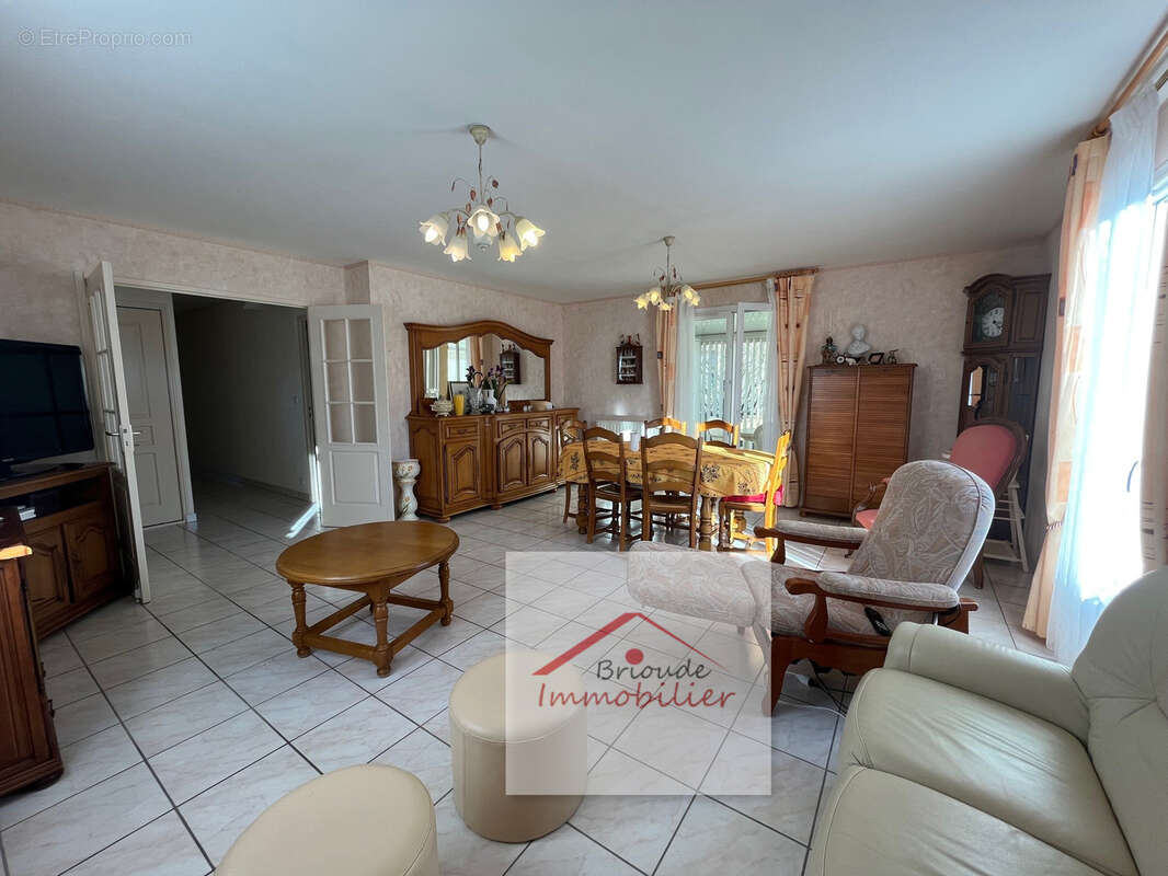 Maison à BRASSAC-LES-MINES