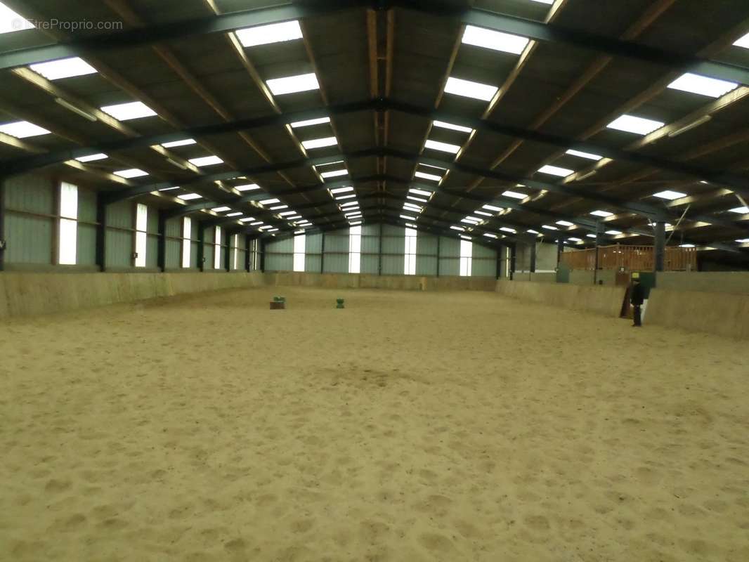 Maison à SAINT-MARTIN-CHOQUEL