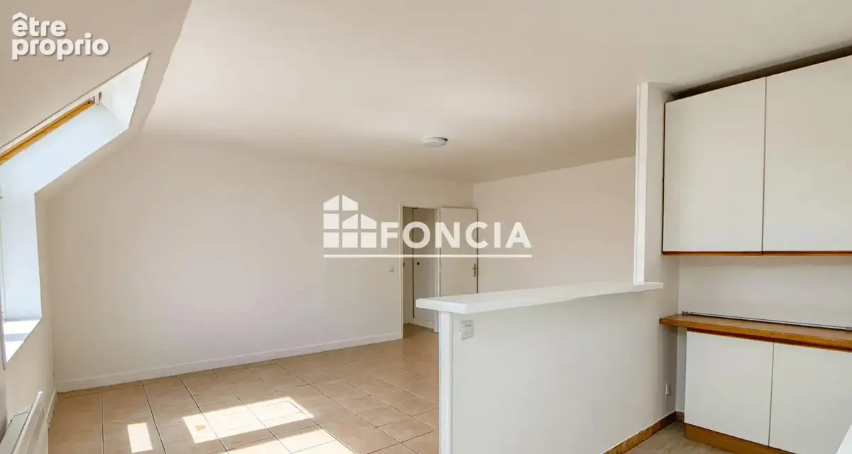 COUP DE COEUR FONCIA : Grand T2 Lumineux de 46 m2 avec parking & Cave – Bords de Seine, Meulan-en-Yvelines (78250) - photo 6