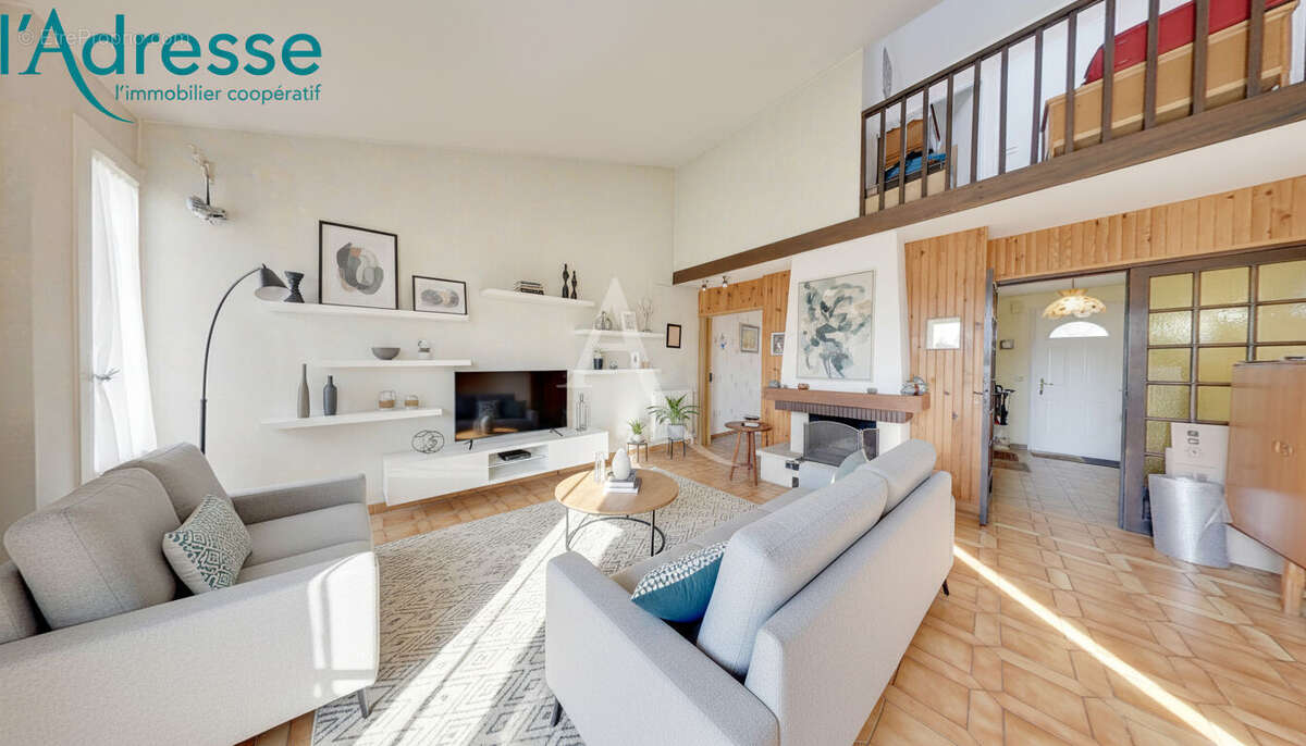 Maison à CHAMPS-SUR-MARNE