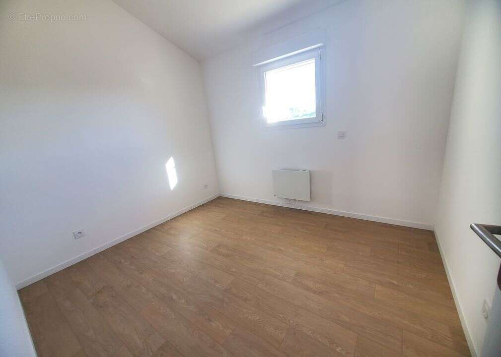 Appartement à ROGNAC