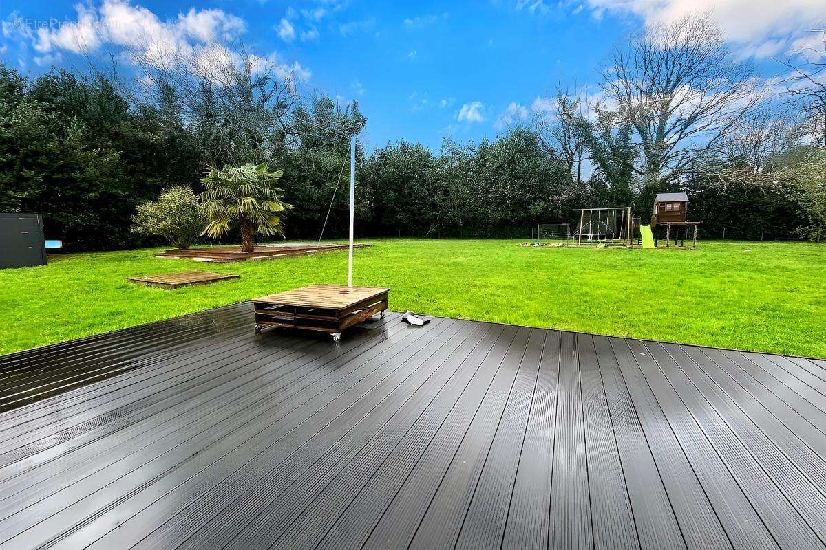 Maison à GROSBREUIL